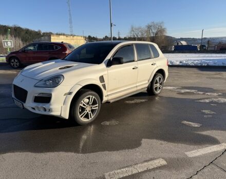 Белый Порше Каен, объемом двигателя 4.8 л и пробегом 270 тыс. км за 6800 $, фото 1 на Automoto.ua