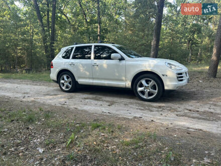 Порше Каен 2008 в Рокитном на Automoto.ua Белый Порше Каен, объемом двигателя 3.6 л и пробегом 143 тыс. км за 15500 $, фото 1 на Automoto.ua