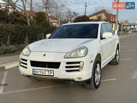Порше Каен 2008 в Килие на Automoto.ua Белый Порше Каен, объемом двигателя 4.81 л и пробегом 138 тыс. км за 11500 $, фото 1 на Automoto.ua