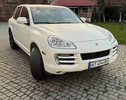 Білий Порше Cayenne, об'ємом двигуна 3.6 л та пробігом 169 тис. км за 13500 $, фото 1 на Automoto.ua