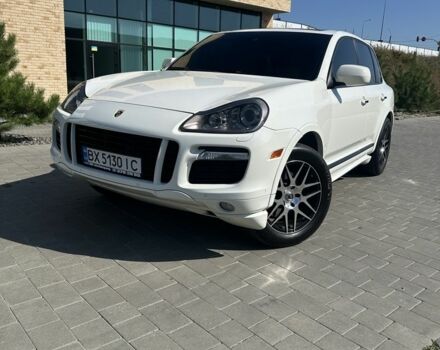 Білий Порше Cayenne, об'ємом двигуна 4.8 л та пробігом 314 тис. км за 9900 $, фото 1 на Automoto.ua