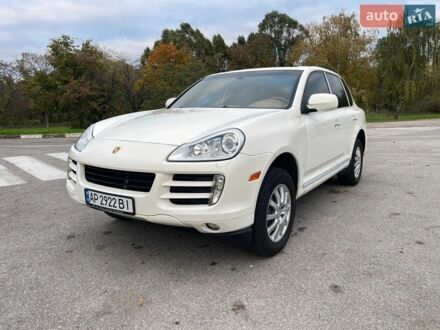 Білий Порше Cayenne, об'ємом двигуна 3.6 л та пробігом 80 тис. км за 16000 $, фото 1 на Automoto.ua
