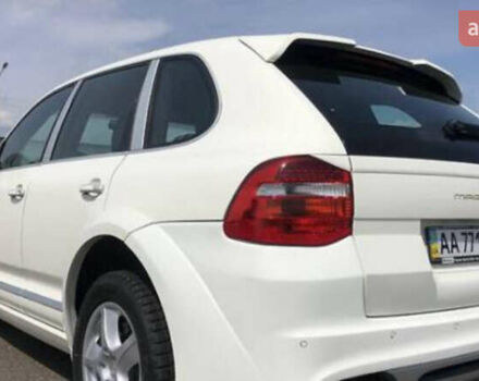 Белый Порше Каен, объемом двигателя 4.8 л и пробегом 116 тыс. км за 7000 $, фото 1 на Automoto.ua