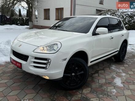 Белый Порше Каен, объемом двигателя 2.97 л и пробегом 276 тыс. км за 14950 $, фото 1 на Automoto.ua