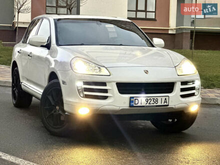 Порше Cayenne 2009 у Золочів на Automoto.ua Білий Порше Cayenne, об'ємом двигуна 2.97 л та пробігом 262 тис. км за 15000 $, фото 1 на Automoto.ua