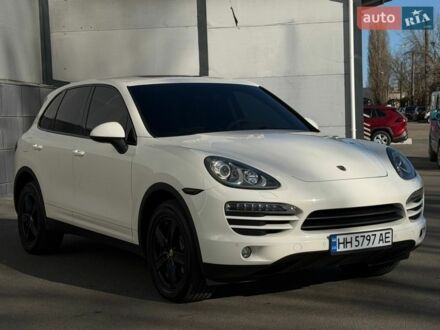 Белый Порше Каен, объемом двигателя 3.6 л и пробегом 160 тыс. км за 19999 $, фото 1 на Automoto.ua
