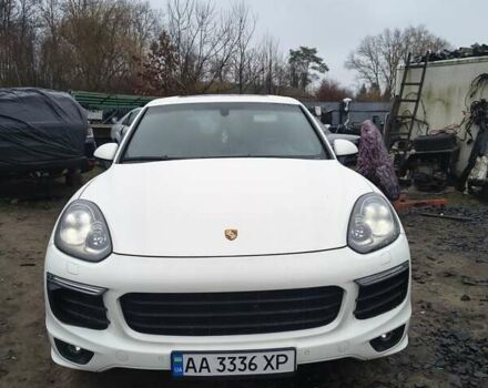 Белый Порше Каен, объемом двигателя 4.81 л и пробегом 194 тыс. км за 15800 $, фото 1 на Automoto.ua