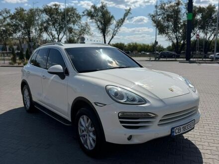 Білий Порше Cayenne, об'ємом двигуна 3.6 л та пробігом 260 тис. км за 13900 $, фото 1 на Automoto.ua