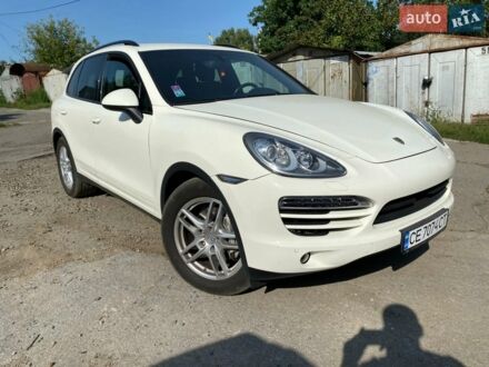 Білий Порше Cayenne, об'ємом двигуна 2.97 л та пробігом 248 тис. км за 25000 $, фото 1 на Automoto.ua