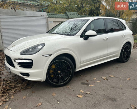 Білий Порше Cayenne, об'ємом двигуна 4.81 л та пробігом 194 тис. км за 21700 $, фото 1 на Automoto.ua