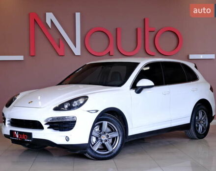 Білий Порше Cayenne, об'ємом двигуна 3 л та пробігом 224 тис. км за 15900 $, фото 1 на Automoto.ua