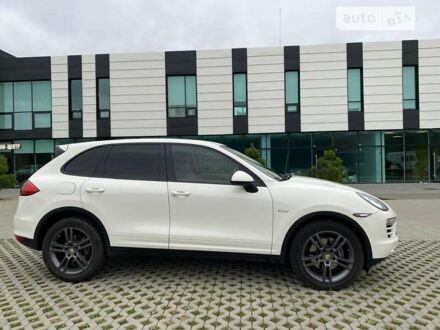 Порше Каен 2011 в Хмельницком на Automoto.ua Белый Порше Каен, объемом двигателя 3 л и пробегом 202 тыс. км за 21000 $, фото 1 на Automoto.ua