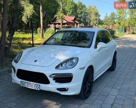 Белый Порше Каен, объемом двигателя 3.6 л и пробегом 163 тыс. км за 15500 $, фото 1 на Automoto.ua