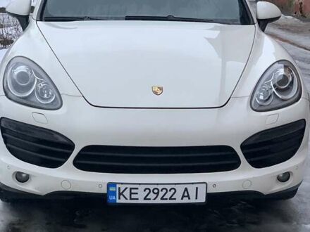 Белый Порше Каен, объемом двигателя 3.6 л и пробегом 133 тыс. км за 19500 $, фото 1 на Automoto.ua