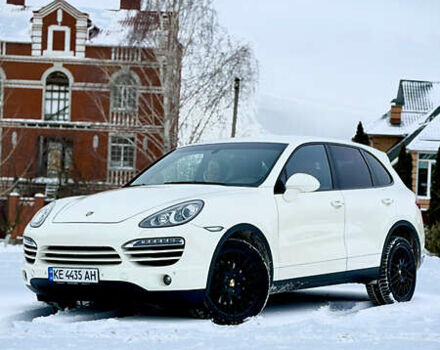 Белый Порше Каен, объемом двигателя 3 л и пробегом 255 тыс. км за 18500 $, фото 1 на Automoto.ua