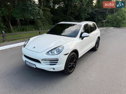 Білий Порше Cayenne, об'ємом двигуна 3.6 л та пробігом 144 тис. км за 16500 $, фото 1 на Automoto.ua
