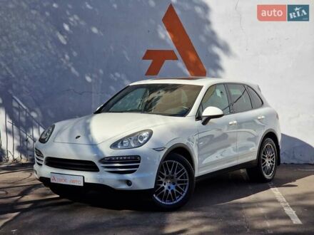 Порше Cayenne 2011 у Одесі на Automoto.ua Білий Порше Cayenne, об'ємом двигуна 3.6 л та пробігом 143 тис. км за 19990 $, фото 1 на Automoto.ua