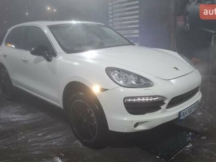 Порше Каен 2011 в Львове на Automoto.ua Белый Порше Каен, объемом двигателя 4.81 л и пробегом 131 тыс. км за 23500 $, фото 1 на Automoto.ua