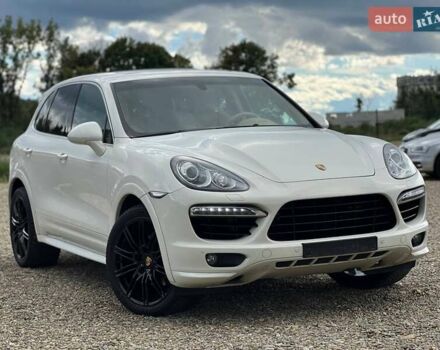 Білий Порше Cayenne, об'ємом двигуна 3.6 л та пробігом 159 тис. км за 21000 $, фото 1 на Automoto.ua