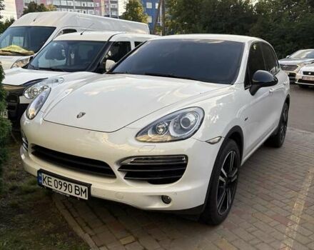 Белый Порше Каен, объемом двигателя 2.97 л и пробегом 195 тыс. км за 21900 $, фото 1 на Automoto.ua
