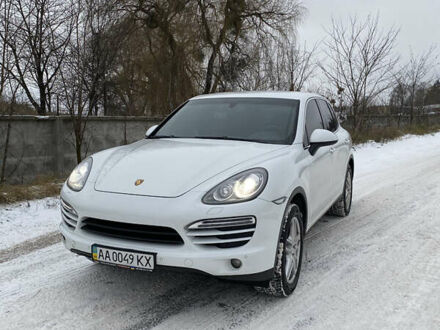 Білий Порше Cayenne, об'ємом двигуна 3.6 л та пробігом 161 тис. км за 19000 $, фото 1 на Automoto.ua