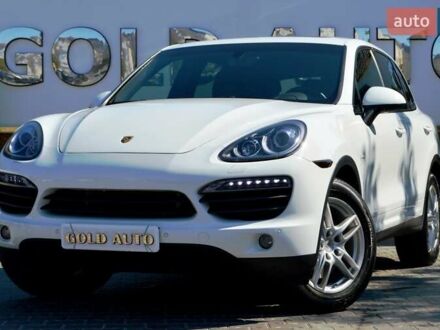 Білий Порше Cayenne, об'ємом двигуна 3 л та пробігом 122 тис. км за 23500 $, фото 1 на Automoto.ua