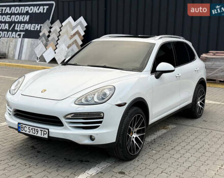 Белый Порше Каен, объемом двигателя 3.6 л и пробегом 200 тыс. км за 18999 $, фото 1 на Automoto.ua