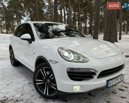 Белый Порше Каен, объемом двигателя 3 л и пробегом 210 тыс. км за 19999 $, фото 1 на Automoto.ua