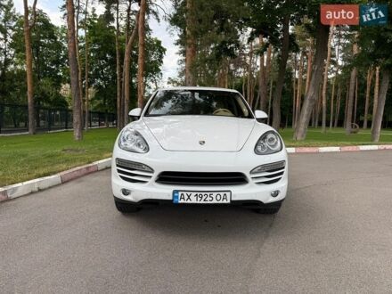 Білий Порше Cayenne, об'ємом двигуна 3.6 л та пробігом 203 тис. км за 16900 $, фото 1 на Automoto.ua