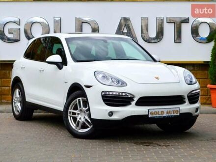 Білий Порше Cayenne, об'ємом двигуна 3 л та пробігом 122 тис. км за 20999 $, фото 1 на Automoto.ua