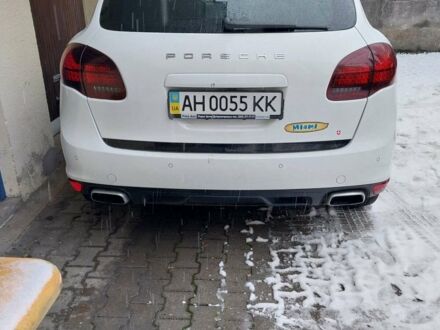 Білий Порше Cayenne, об'ємом двигуна 3.6 л та пробігом 155 тис. км за 31000 $, фото 1 на Automoto.ua