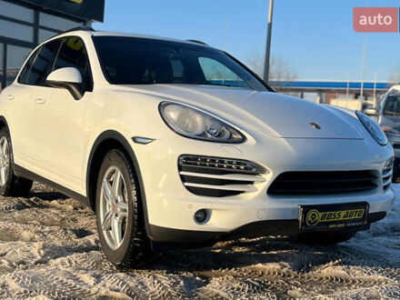 Белый Порше Каен, объемом двигателя 3.6 л и пробегом 85 тыс. км за 26000 $, фото 1 на Automoto.ua