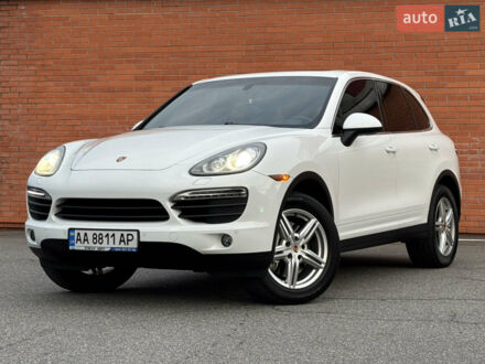 Білий Порше Cayenne, об'ємом двигуна 4.8 л та пробігом 81 тис. км за 19900 $, фото 1 на Automoto.ua
