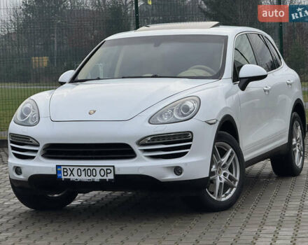 Белый Порше Каен, объемом двигателя 3 л и пробегом 136 тыс. км за 19900 $, фото 1 на Automoto.ua