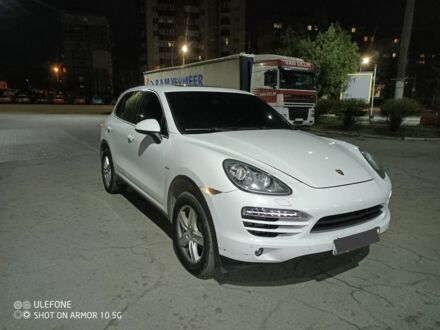 Порше Cayenne 2013 у Дніпро (Дніпропетровську) на Automoto.ua Білий Порше Cayenne, об'ємом двигуна 3 л та пробігом 2 тис. км за 21798 $, фото 1 на Automoto.ua