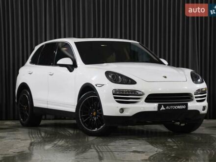 Белый Порше Каен, объемом двигателя 3.6 л и пробегом 212 тыс. км за 19900 $, фото 1 на Automoto.ua