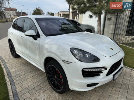 Білий Порше Cayenne, об'ємом двигуна 4.8 л та пробігом 89 тис. км за 28999 $, фото 1 на Automoto.ua