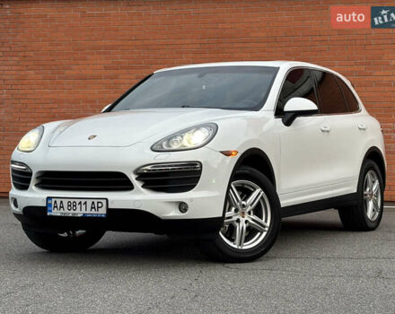 Білий Порше Cayenne, об'ємом двигуна 4.8 л та пробігом 81 тис. км за 20900 $, фото 1 на Automoto.ua