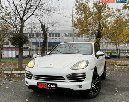 Білий Порше Cayenne, об'ємом двигуна 3 л та пробігом 189 тис. км за 23800 $, фото 1 на Automoto.ua