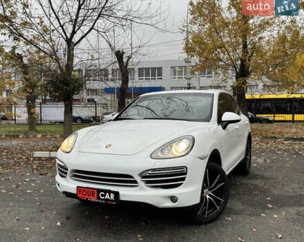 Білий Порше Cayenne, об'ємом двигуна 3 л та пробігом 189 тис. км за 23300 $, фото 1 на Automoto.ua
