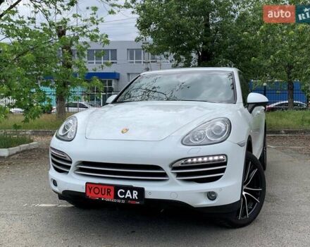 Білий Порше Cayenne, об'ємом двигуна 3 л та пробігом 192 тис. км за 23999 $, фото 1 на Automoto.ua