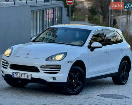 Белый Порше Каен, объемом двигателя 3.6 л и пробегом 190 тыс. км за 23500 $, фото 1 на Automoto.ua