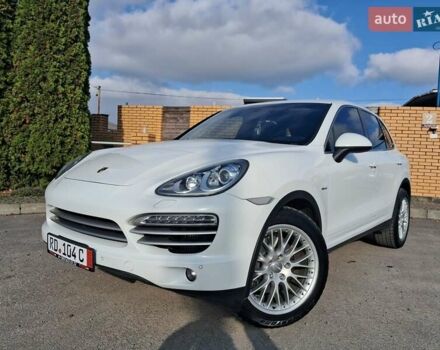 Белый Порше Каен, объемом двигателя 2.97 л и пробегом 194 тыс. км за 31700 $, фото 1 на Automoto.ua
