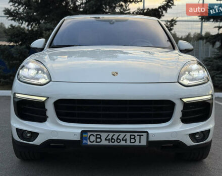 Білий Порше Cayenne, об'ємом двигуна 3.6 л та пробігом 138 тис. км за 29990 $, фото 1 на Automoto.ua