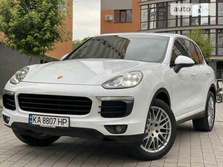 Білий Порше Cayenne, об'ємом двигуна 3.6 л та пробігом 156 тис. км за 32950 $, фото 1 на Automoto.ua