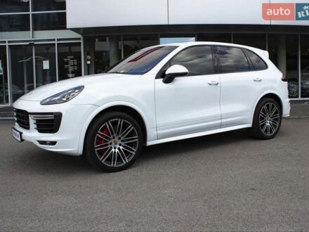 Білий Порше Cayenne, об'ємом двигуна 4.81 л та пробігом 137 тис. км за 40000 $, фото 1 на Automoto.ua