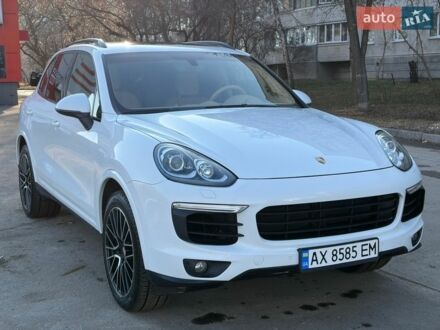 Белый Порше Каен, объемом двигателя 3.6 л и пробегом 178 тыс. км за 24700 $, фото 1 на Automoto.ua