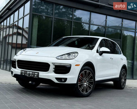 Білий Порше Cayenne, об'ємом двигуна 3.6 л та пробігом 68 тис. км за 37500 $, фото 1 на Automoto.ua