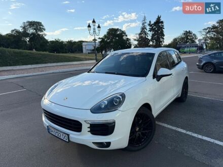 Белый Порше Каен, объемом двигателя 3.6 л и пробегом 162 тыс. км за 28000 $, фото 1 на Automoto.ua