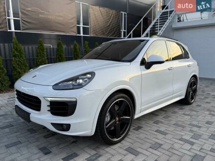 Порше Каен 2016 в Одессе на Automoto.ua Белый Порше Каен, объемом двигателя 4.13 л и пробегом 123 тыс. км за 49900 $, фото 1 на Automoto.ua
